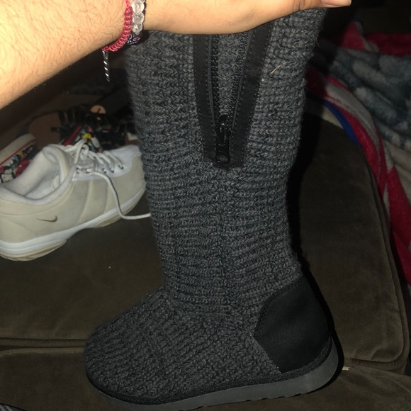 Boots - Picture 3 of 3